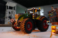 1/16 Scale 4x4 RC Tractor Model